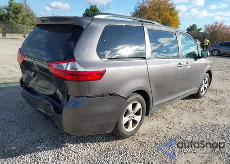 2017 Toyota Sienna Le 8 Passenger из США, поврежденный, VIN 5TDKZ3DC2HS860432